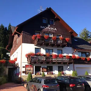 Penzion And Monika, Špindlerŭv Mlýn